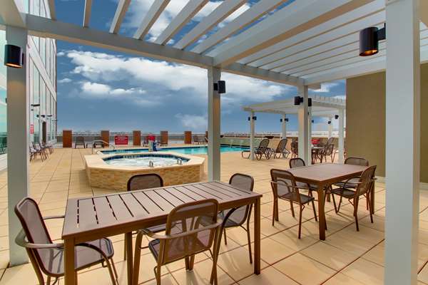 Pool - Drury Plaza Hotel Richardson