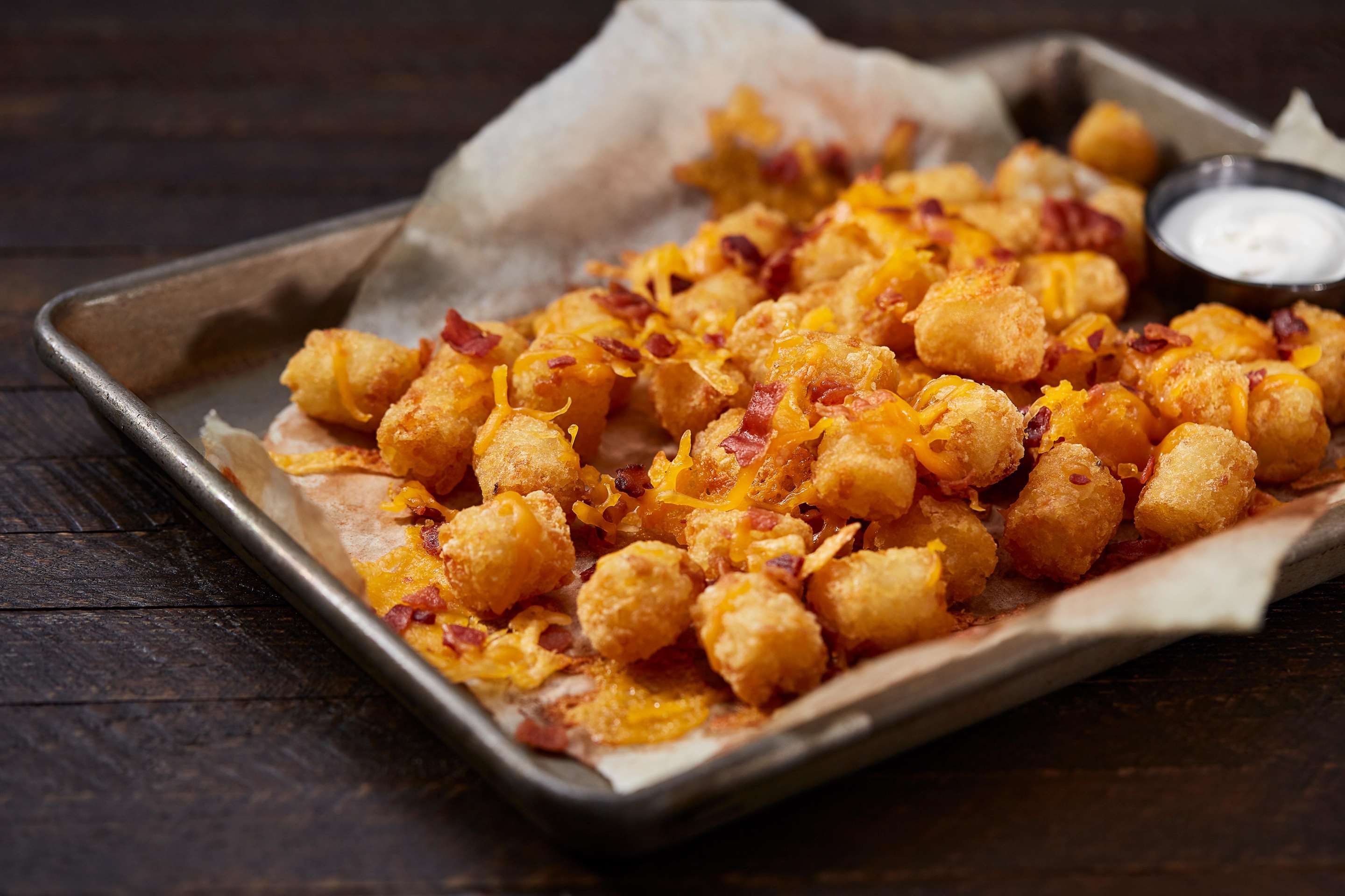 Kitchen and Bar | Drury Plaza Hotel Dallas Richardson
