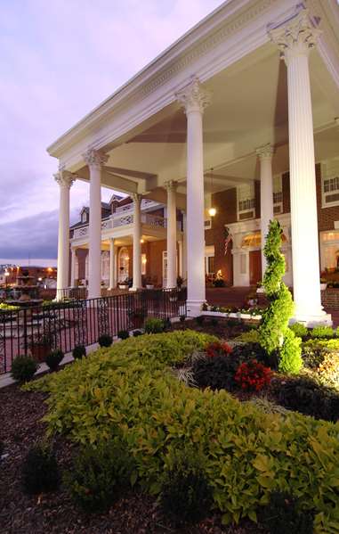 Exterior view - Mimslyn Inn Luray