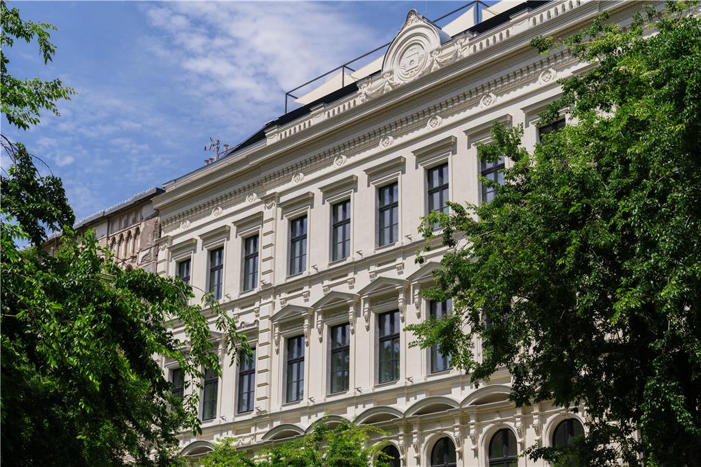 Radisson Collection Hotel, Basilica