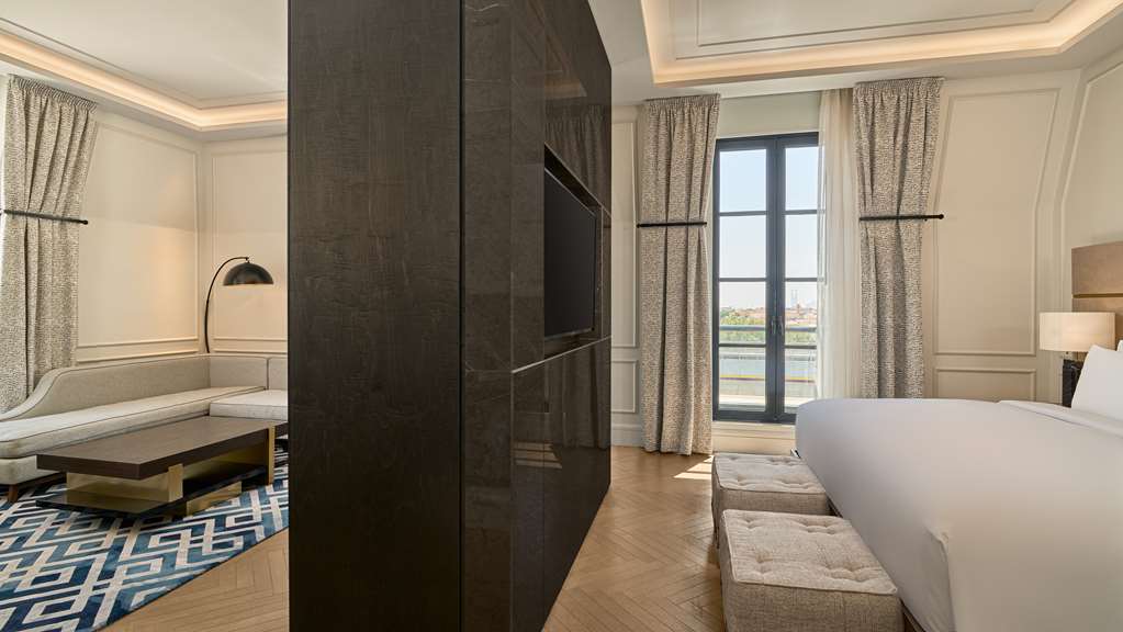 Mansard Riyadh Radisson Collection Hotel