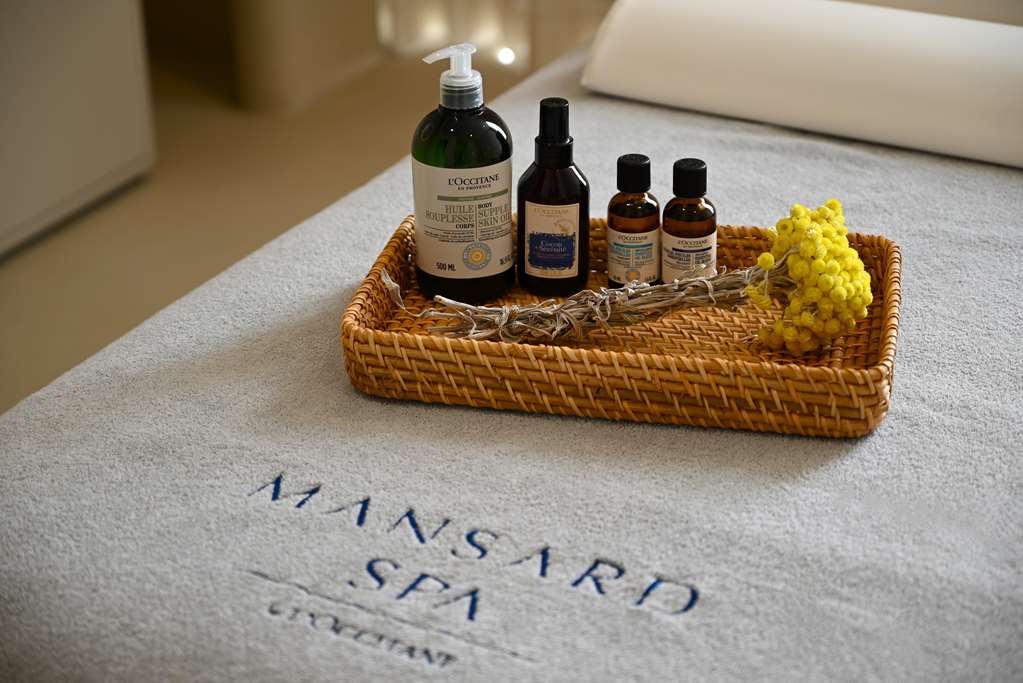 Mansard Riyadh Radisson Collection Hotel