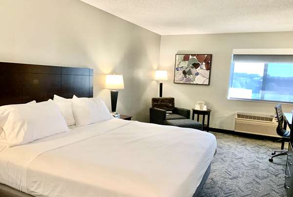  - Best Western Oswego Hotel