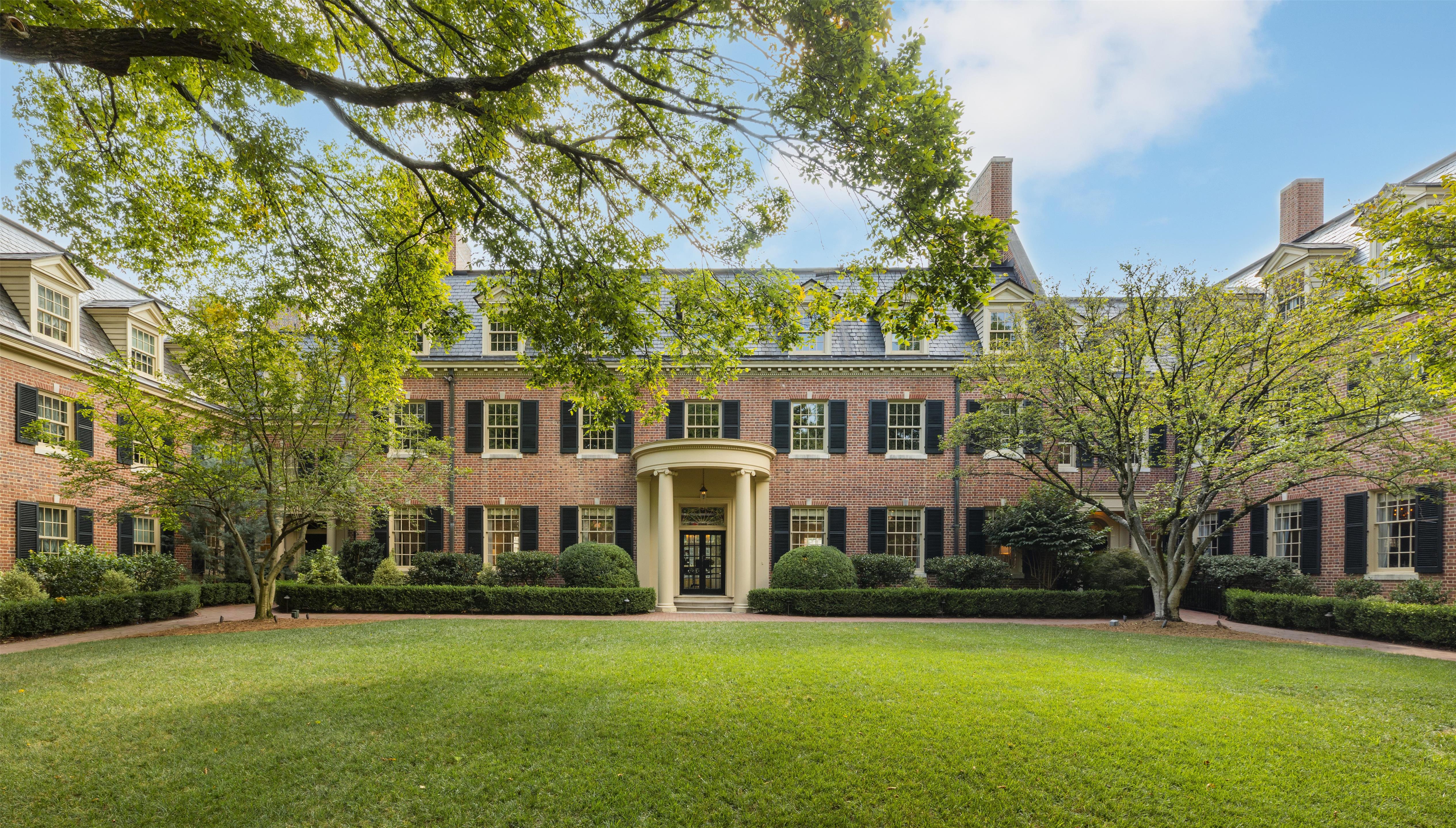 Exterior | The Carolina Inn, a Destination by Hyatt Hotel