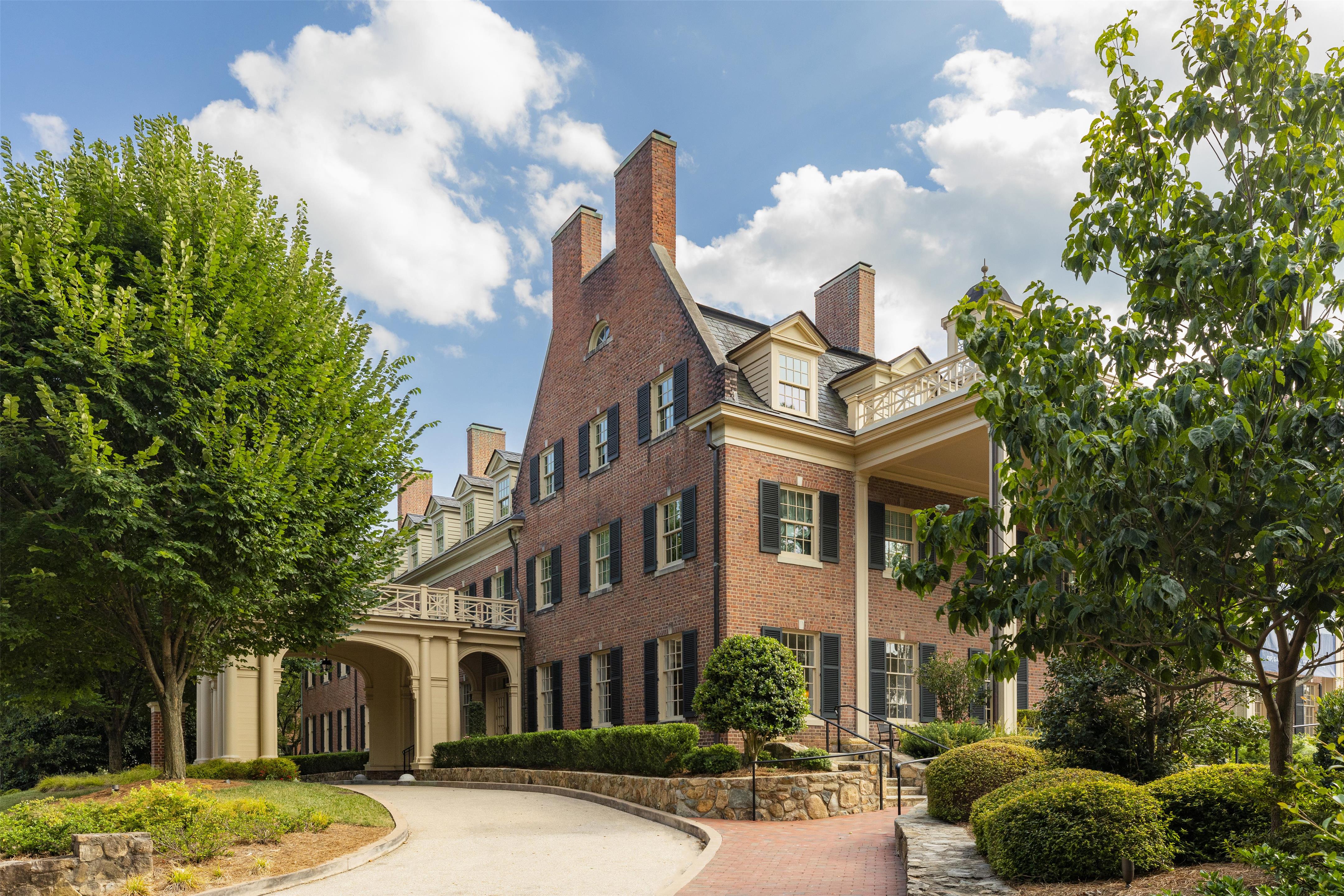 Exterior | The Carolina Inn, a Destination by Hyatt Hotel