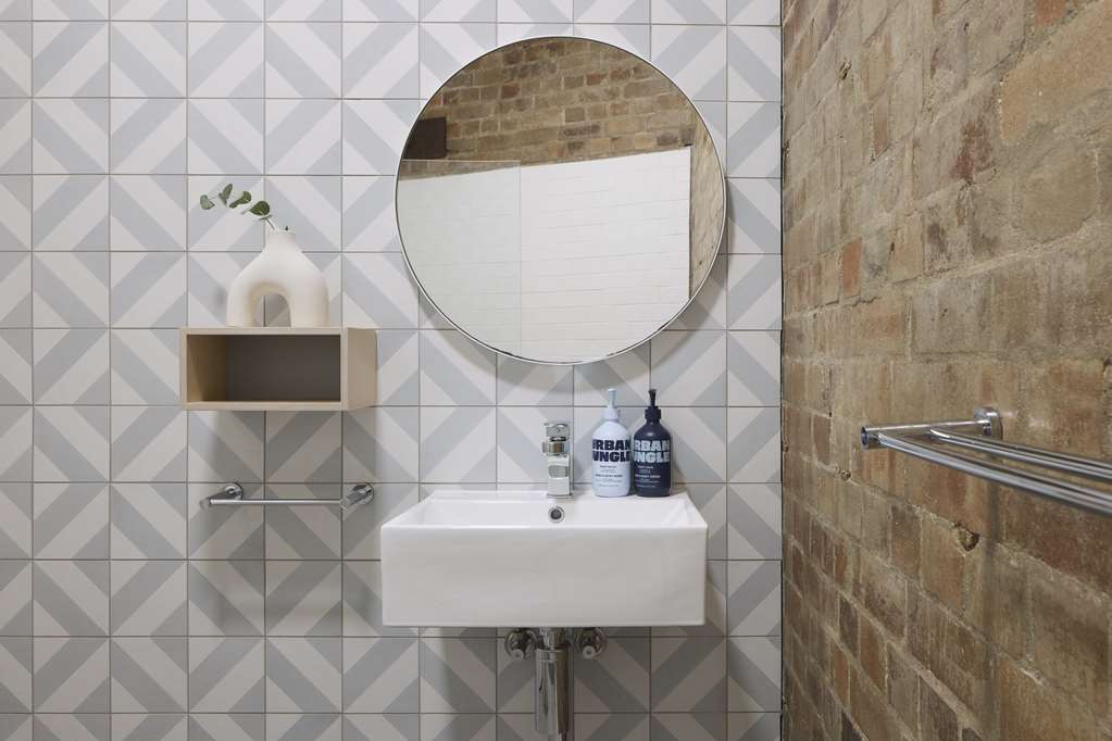 THE ULTIMO-guestroom-Guest Room,Bathroom,Sink,On-Site.jpg
