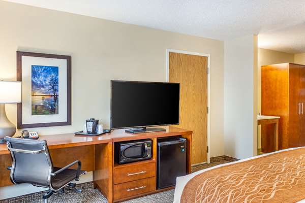  - Comfort Inn Dekalb