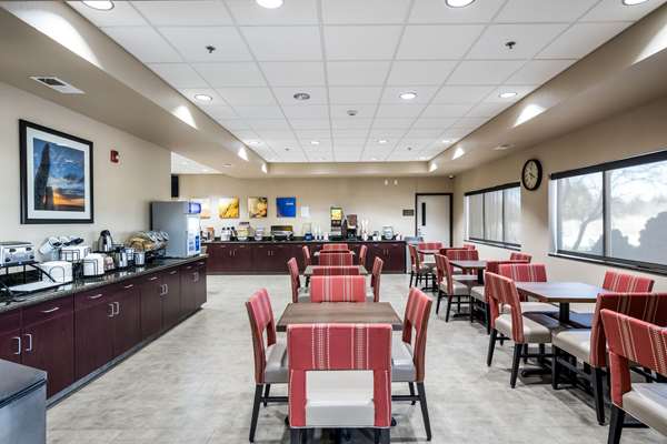 Amenities - Comfort Inn Bonner Springs - I-70, Exit 224