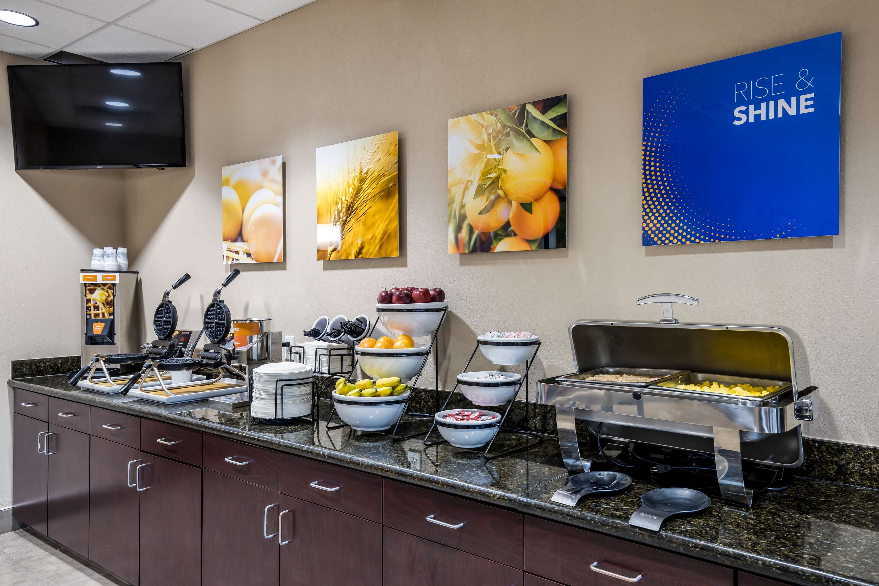 Breakfast area