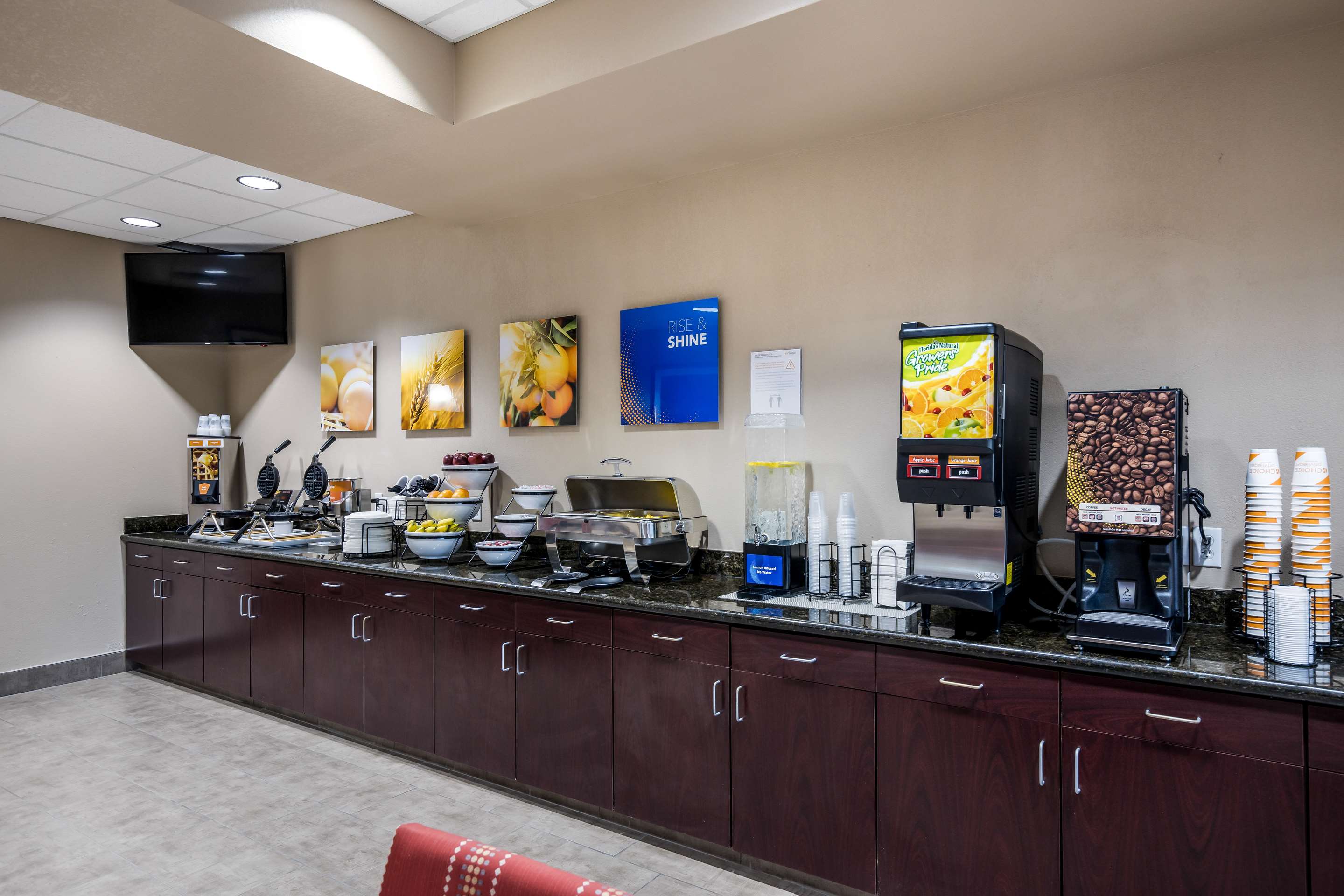Breakfast area
