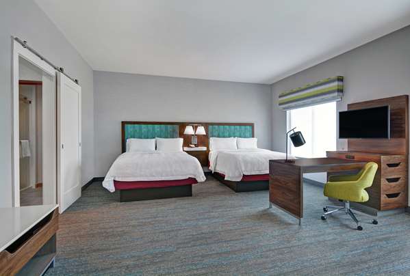  - Hampton Inn & Suites Middleburg