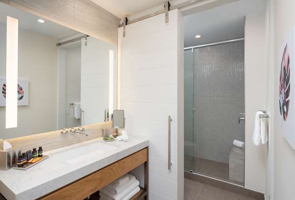  - Canopy by Hilton Hotel Downtown West Palm Beach