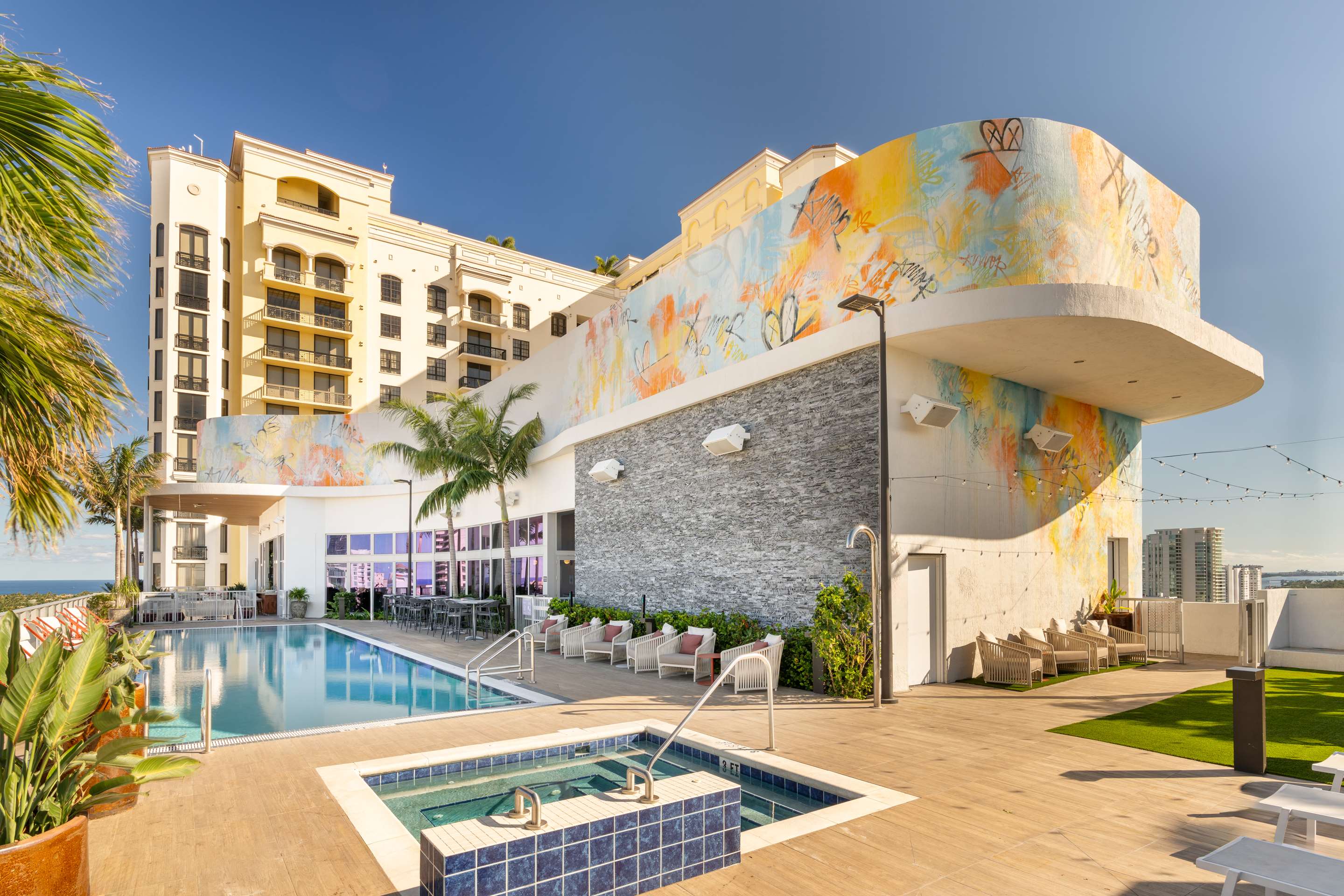 Pool | Canopy by Hilton West Palm Beach Downtown