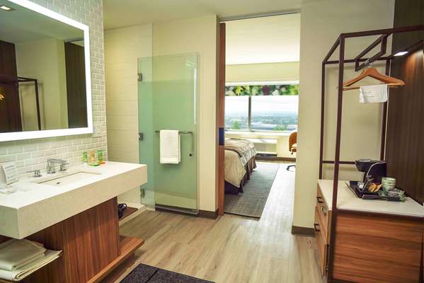  - Wyndham Garden Hotel Secaucus North Bergen