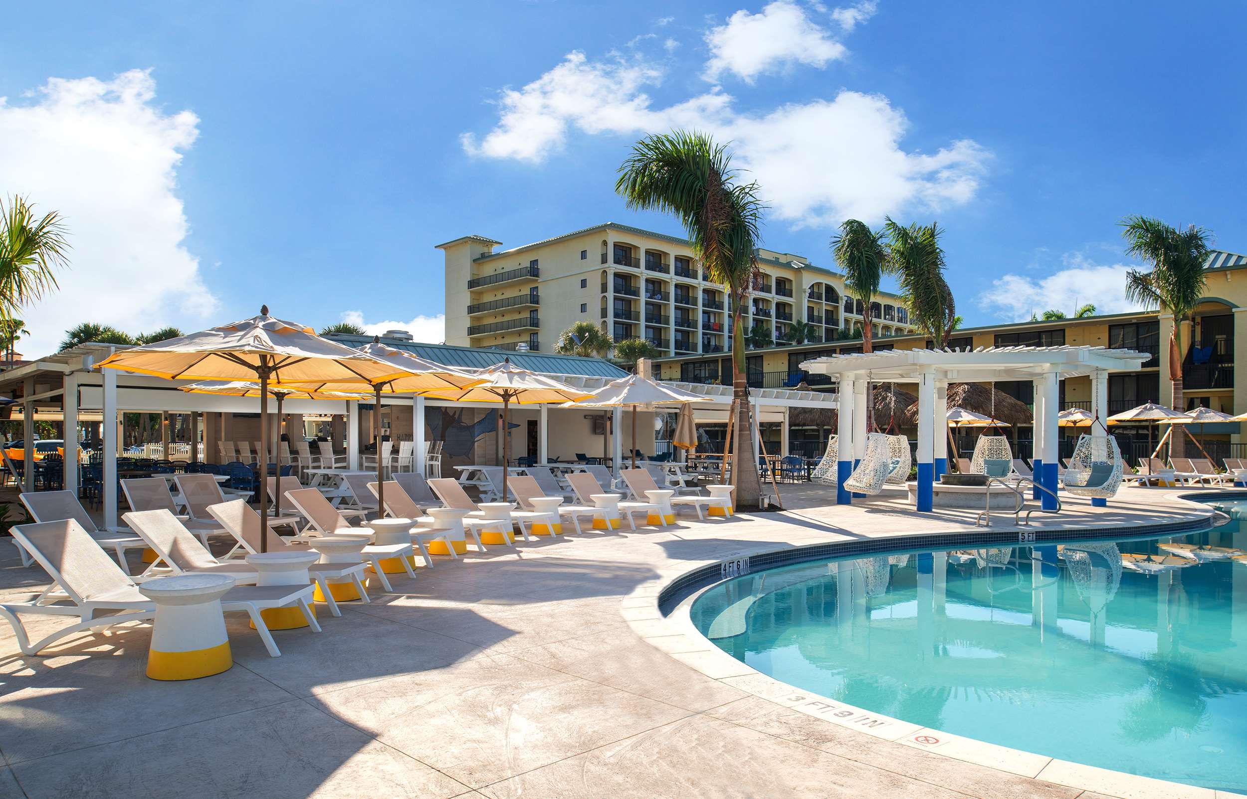 Sirata Beach Resort North Pool Morning One | Sirata Beach Resort