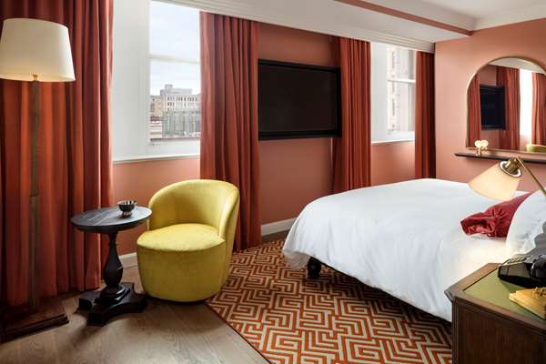 Suite - Riggs Hotel DC