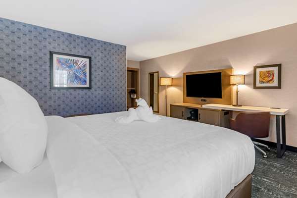  - Clarion Inn Nashua