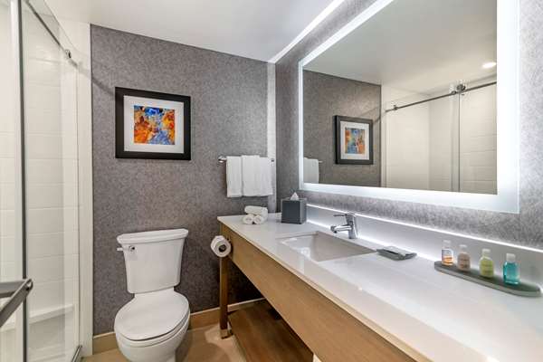 Suite - Clarion Inn Nashua