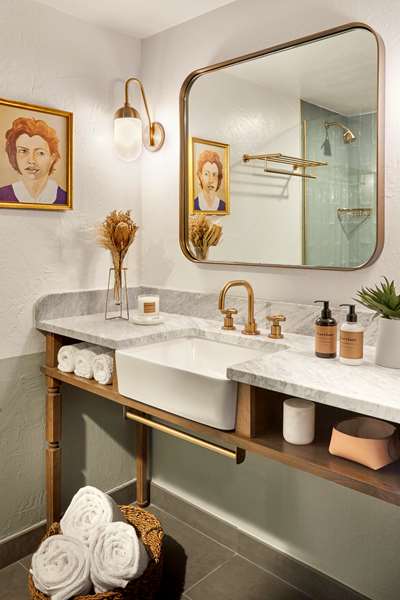  - Scott Resort & Spa Scottsdale