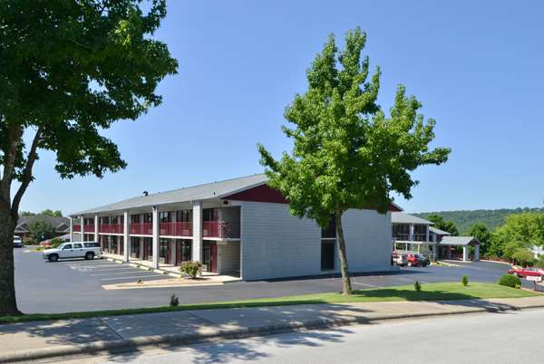 Exterior view - Ramada Hotel Branson