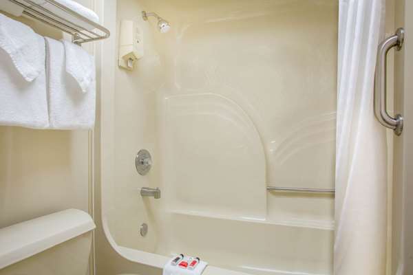  - Ramada Hotel Branson