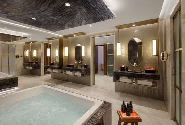 TWO BEDROOM ROYAL SUITE