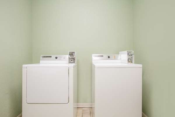 Amenities - SureStay Hotel by Best Western North Myrtle Beach