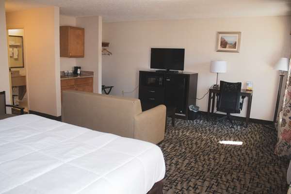 Suite - SureStay Hotel by Best Western North Myrtle Beach