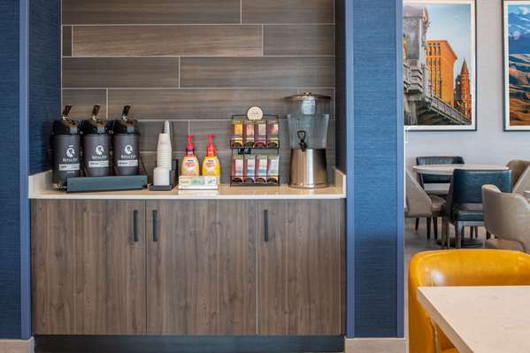  - La Quinta Inn & Suites Spokane - I-90, Exit 281