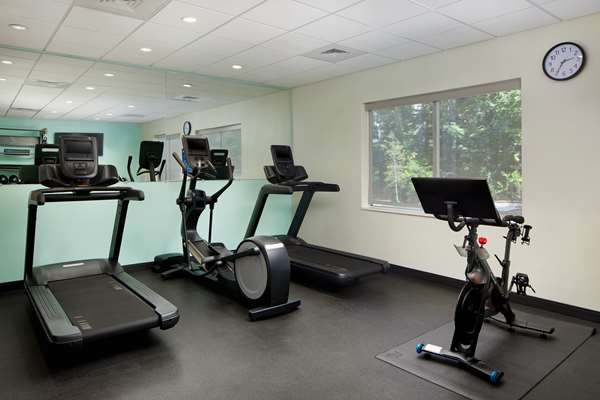 Fitness/ Exercise Room - Tru by Hilton Northlake Atlanta - I-285, Exit 37