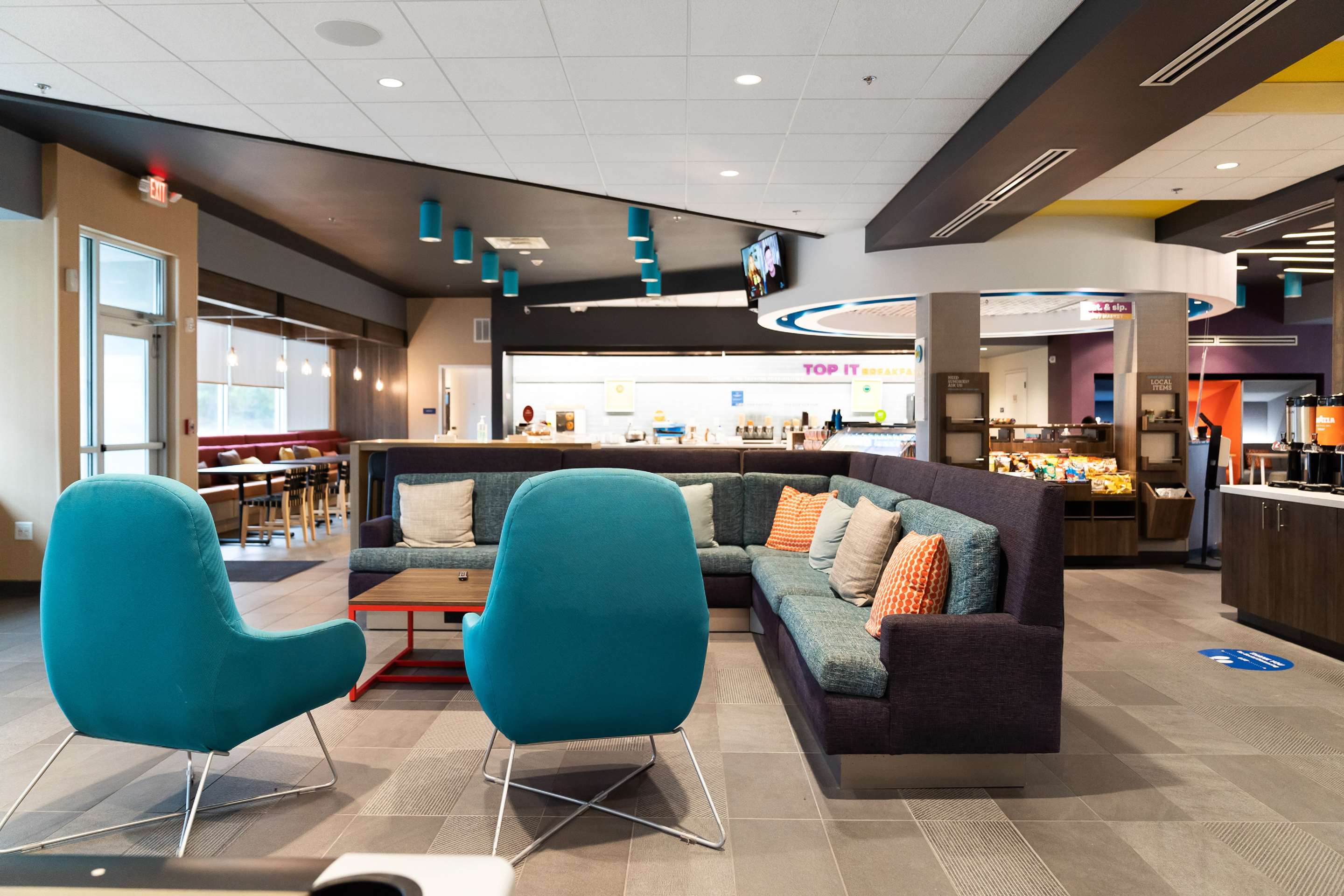 Lobby | Tru By Hilton Greensboro Lake Oconee
