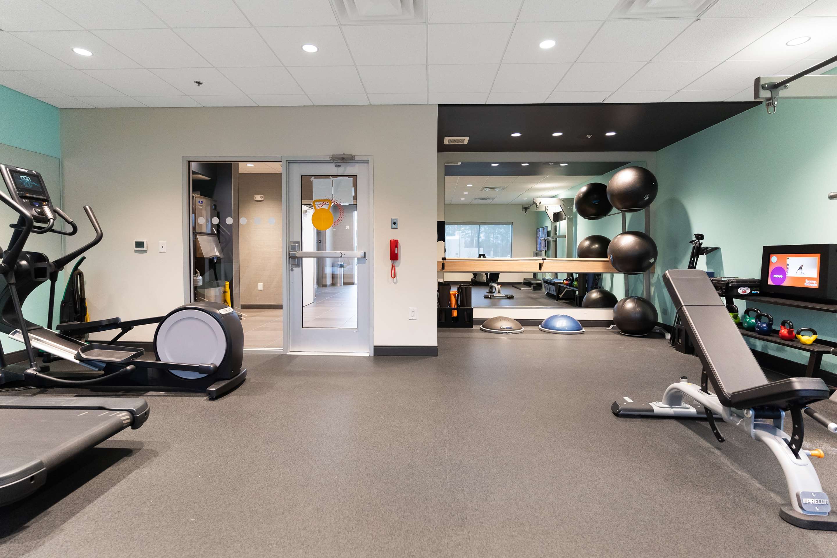 Health club fitness center gym | Tru By Hilton Greensboro Lake Oconee