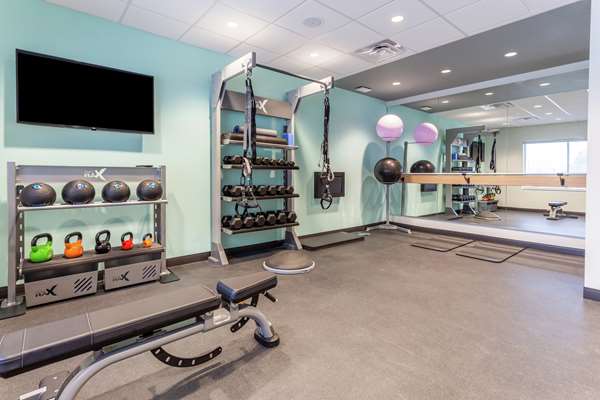 Fitness/ Exercise Room - Tru by Hilton Hotel Vestal
