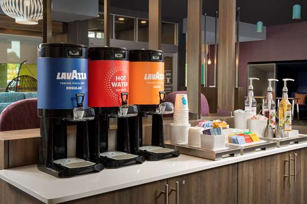  - Tru by Hilton Hotel Airport Charlotte