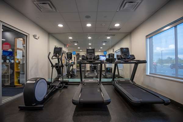 Fitness/ Exercise Room - Tru by Hilton Hotel Allen