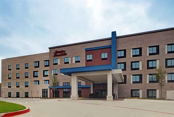 Exterior view - Hampton Inn & Suites Farmers Branch - I-635, Exit 28
