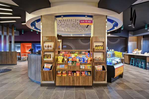 Restaurant - Tru by Hilton Lone Tree - I-25, Exit 193