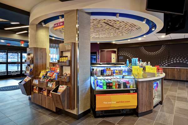 Restaurant - Tru by Hilton Lone Tree - I-25, Exit 193