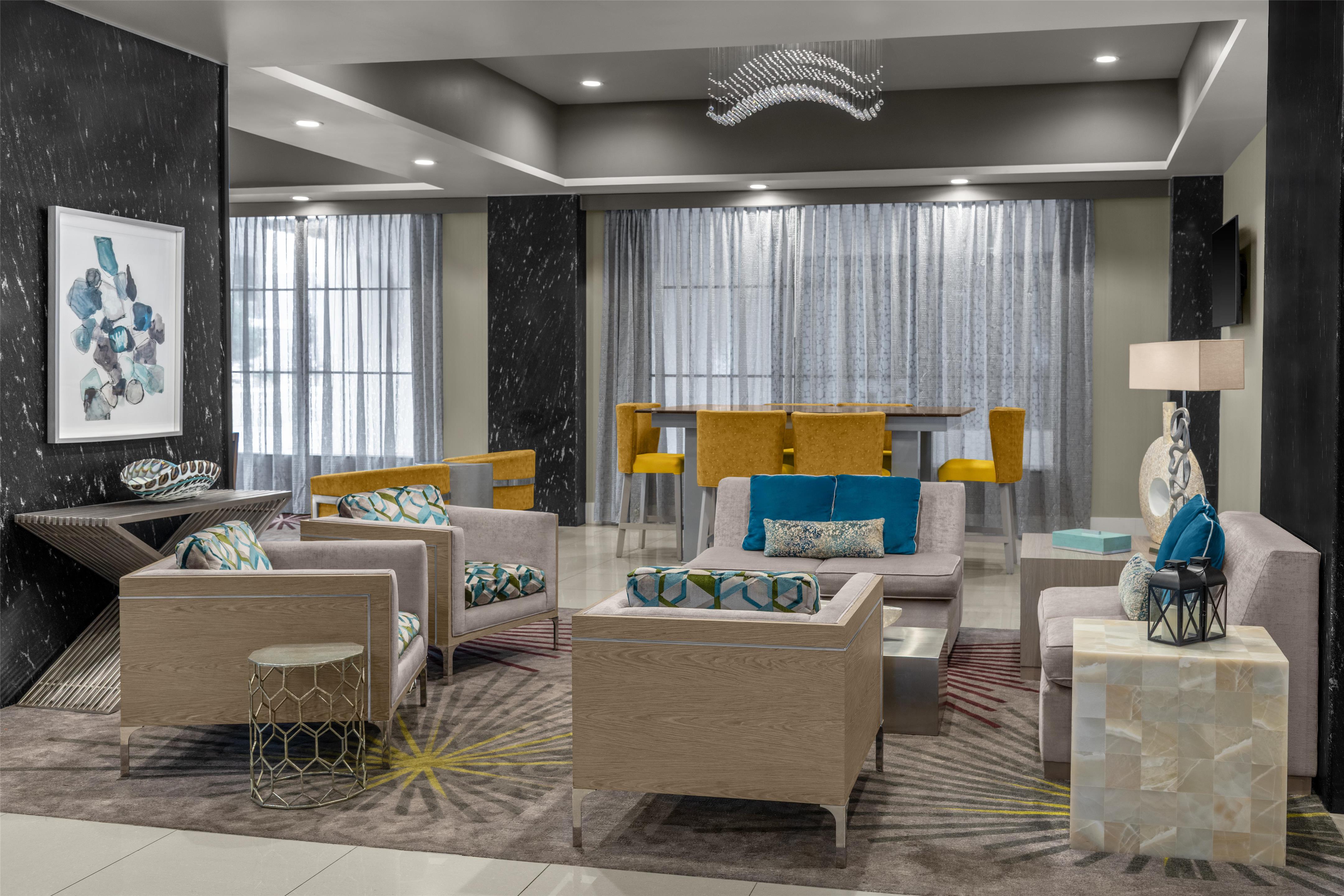Restaurant | Hilton Garden Inn Wichita Downtown