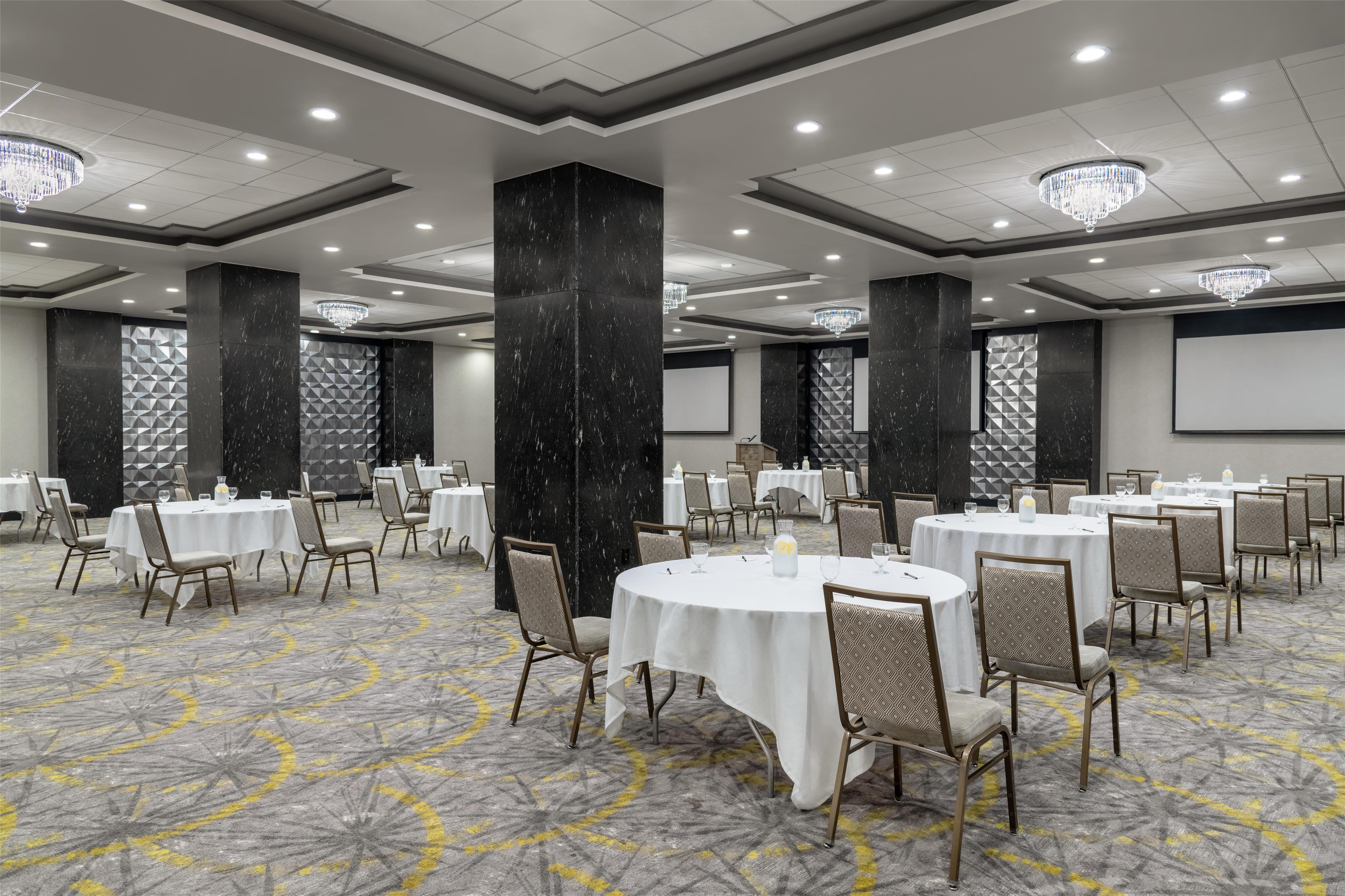 Meeting Room | Hilton Garden Inn Wichita Downtown