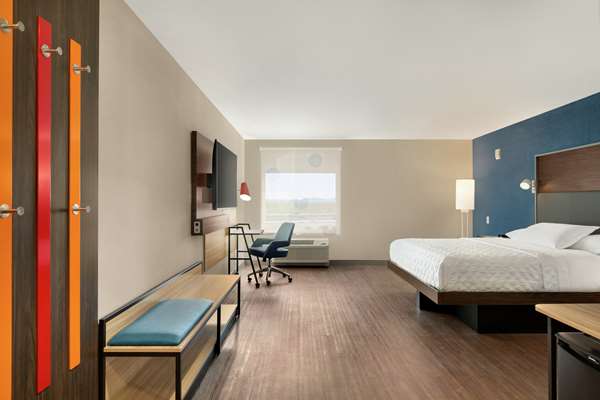  - Tru by Hilton Hotel North Scottsdale