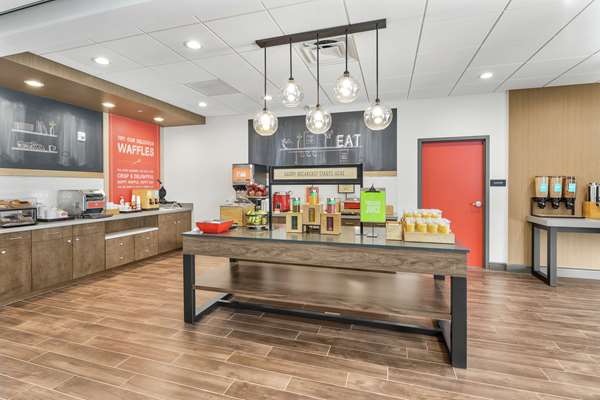 Amenities - Hampton Inn Odessa