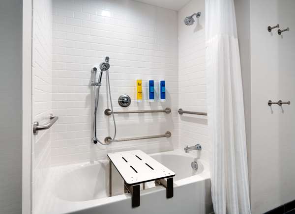  - Tru by Hilton Lehi - I-15, Exit 284