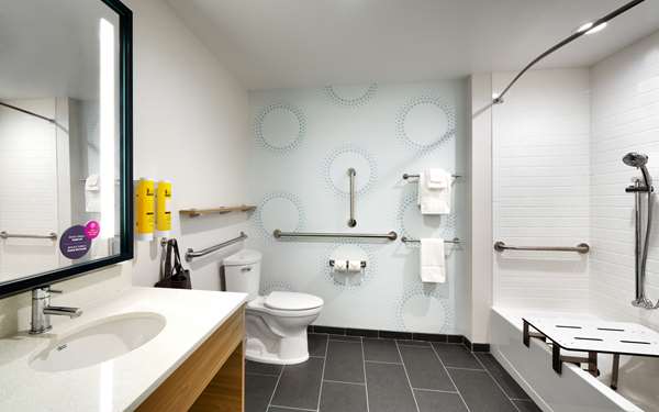  - Tru by Hilton Lehi - I-15, Exit 284