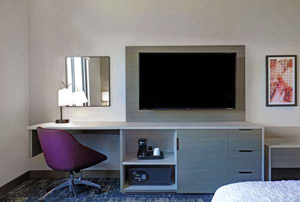  - Hampton Inn Patterson - I-5, Exit 434