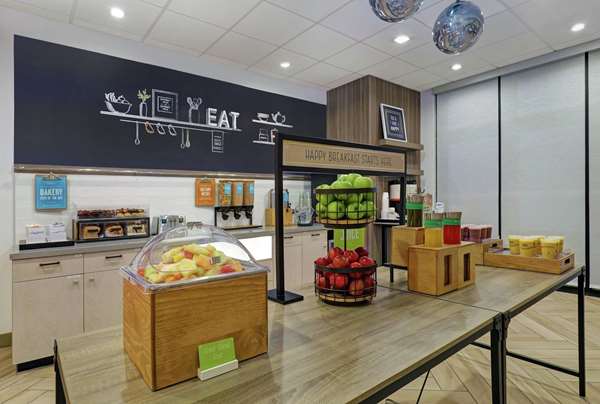 Amenities - Hampton Inn Patterson - I-5, Exit 434