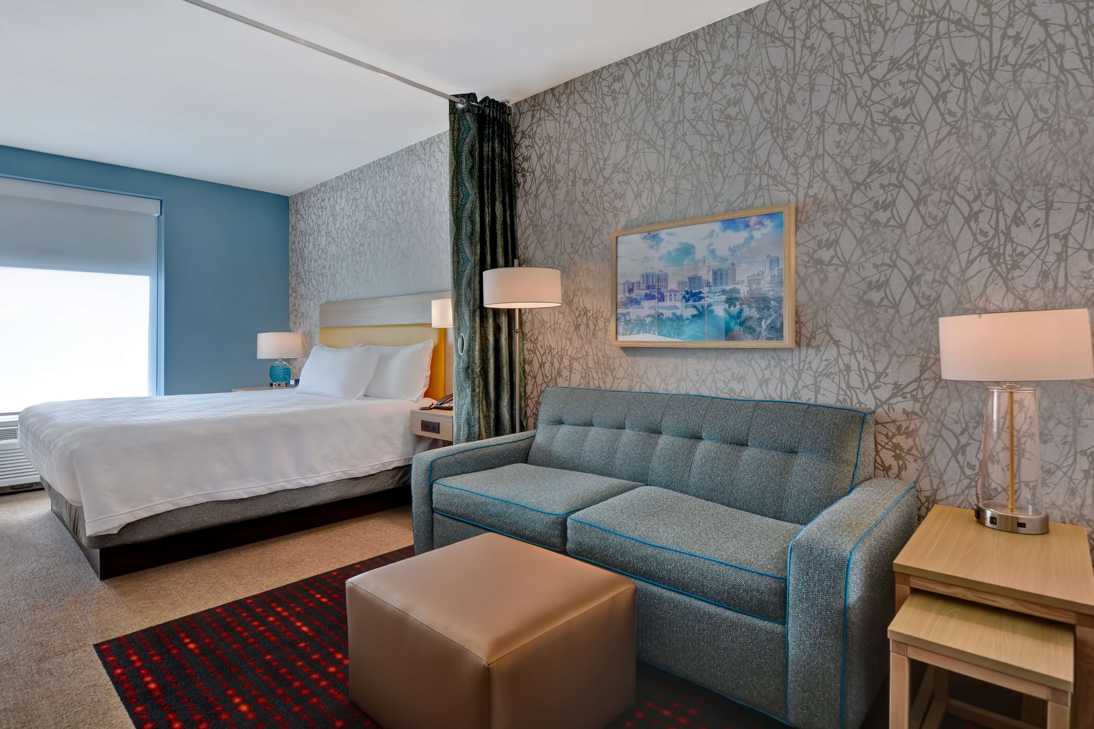 Home2 Suites Sarasota I-75 Bee Ridge, FL Room Type - 1 KING STUDIO SUITE N S
