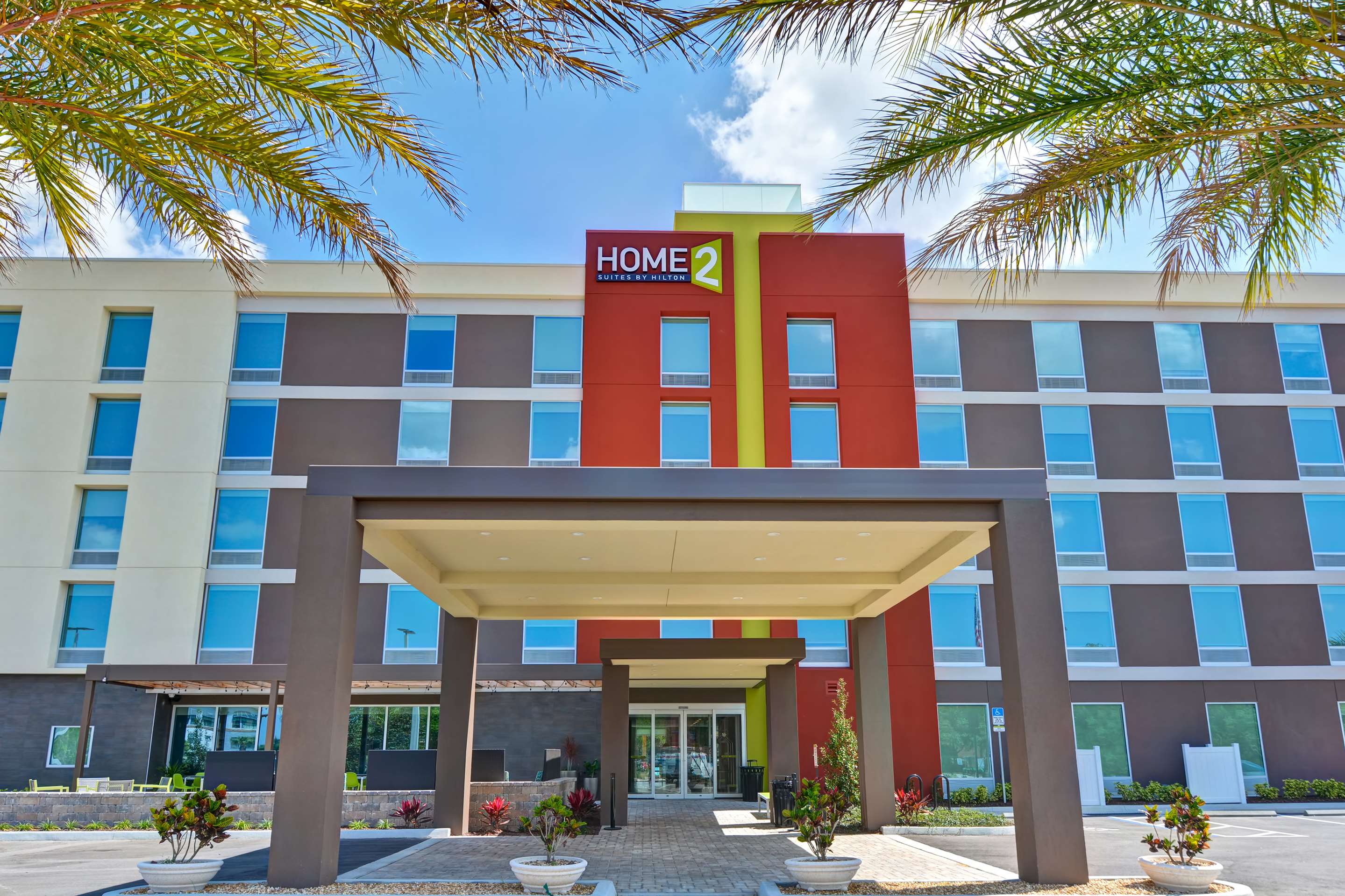 Exterior | Home2 Suites by Hilton, Sarasota I-75 Bee Ridge, Fl