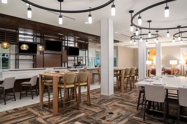 Bar - Hilton Garden Inn Brunswick - I-95, Exit 38
