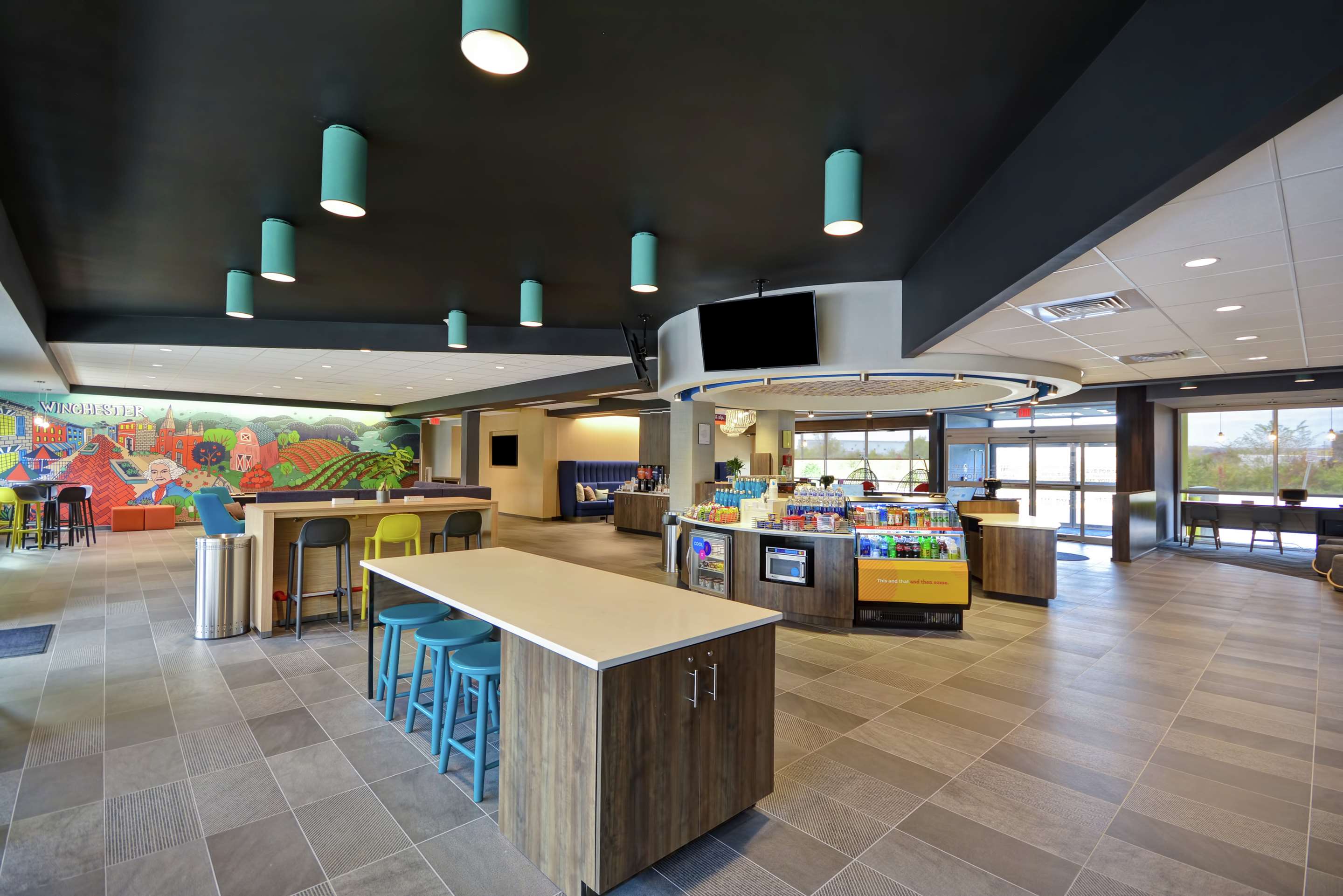 Breakfast Area | Tru By Hilton Winchester, Va